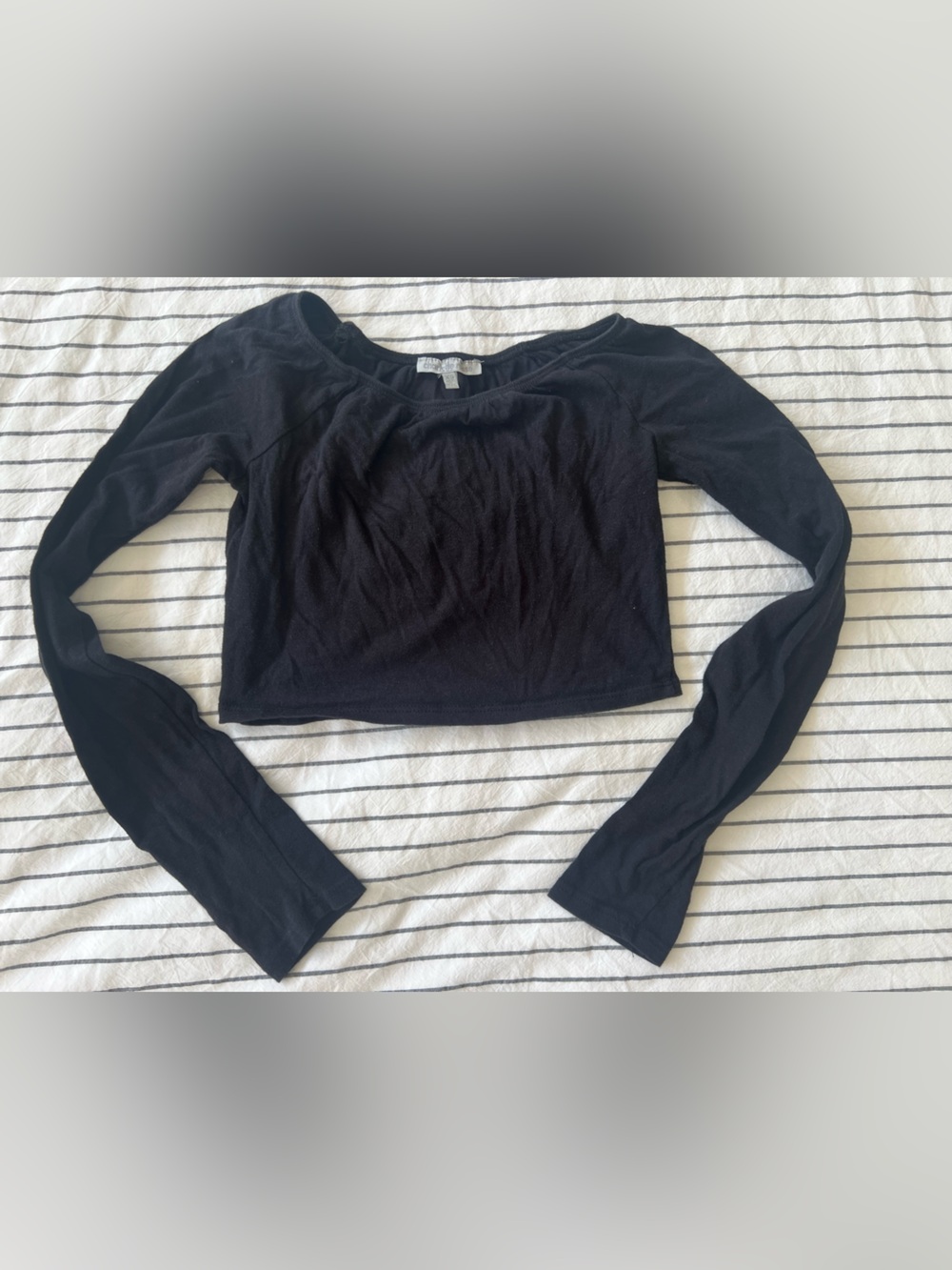 Charlotte Russe Black Long Sleeve Cropped Top